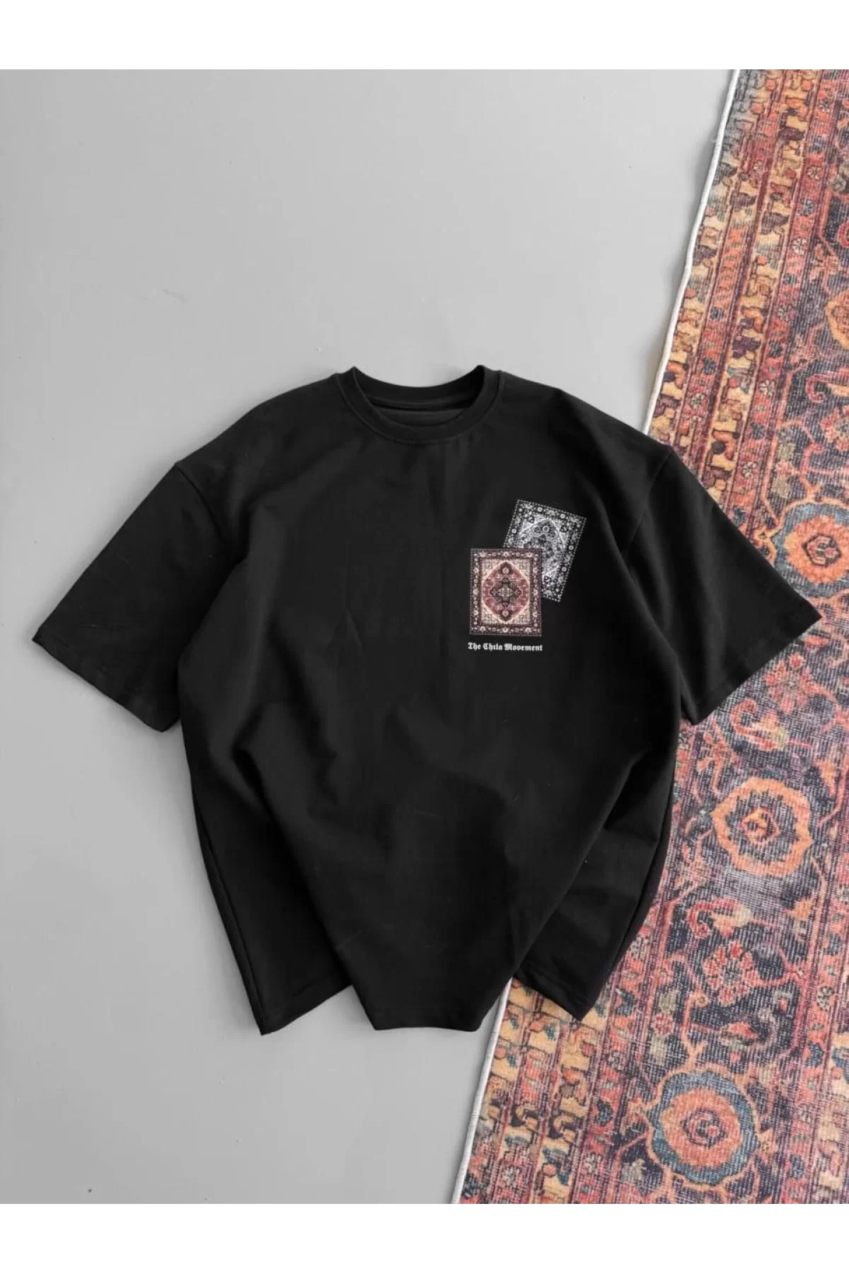 Kilim Baskılı Oversize Bisiklet Yaka T-Shirt Siyah