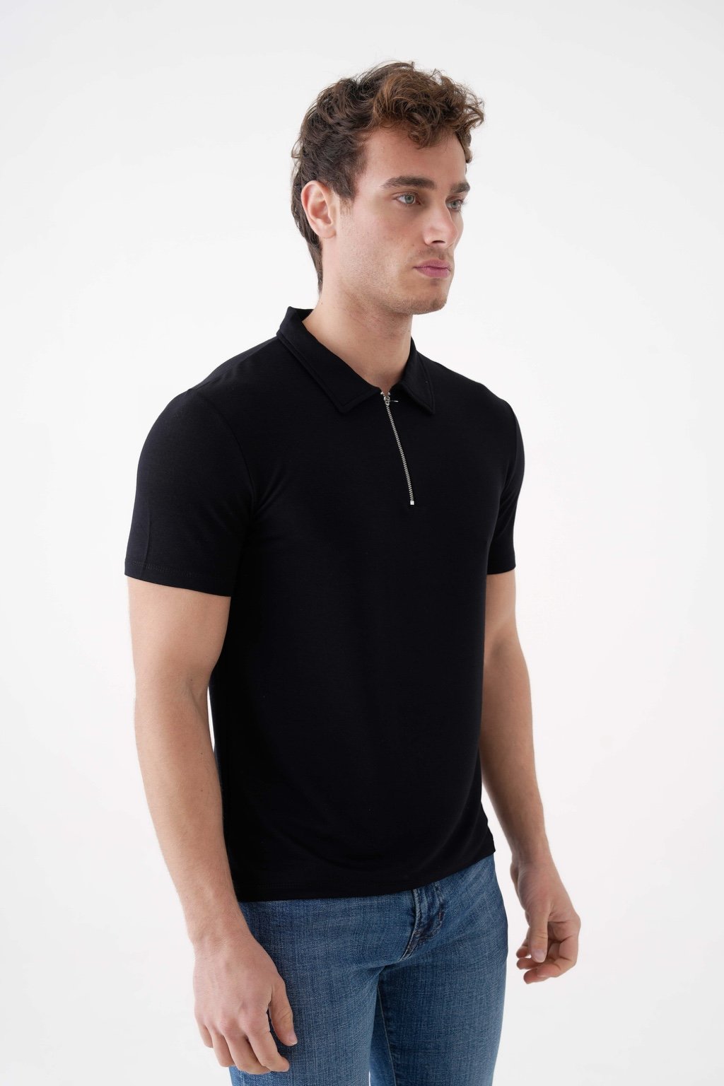 Slim Fit Dar Kesim Fermuarlı Polo Yaka Tişört