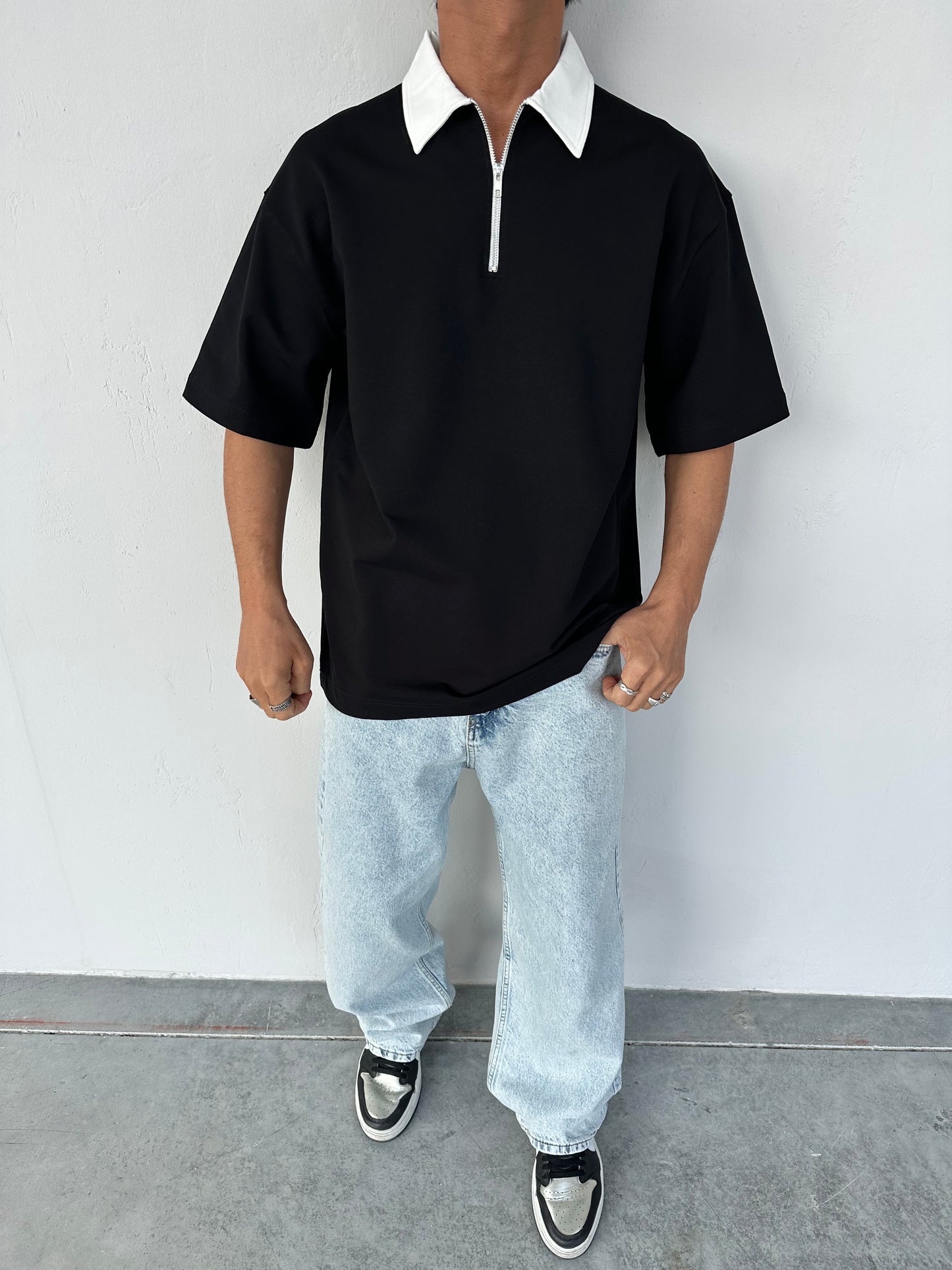 Fermuarlı Garnili Siyah Polo Yaka T-Shirt