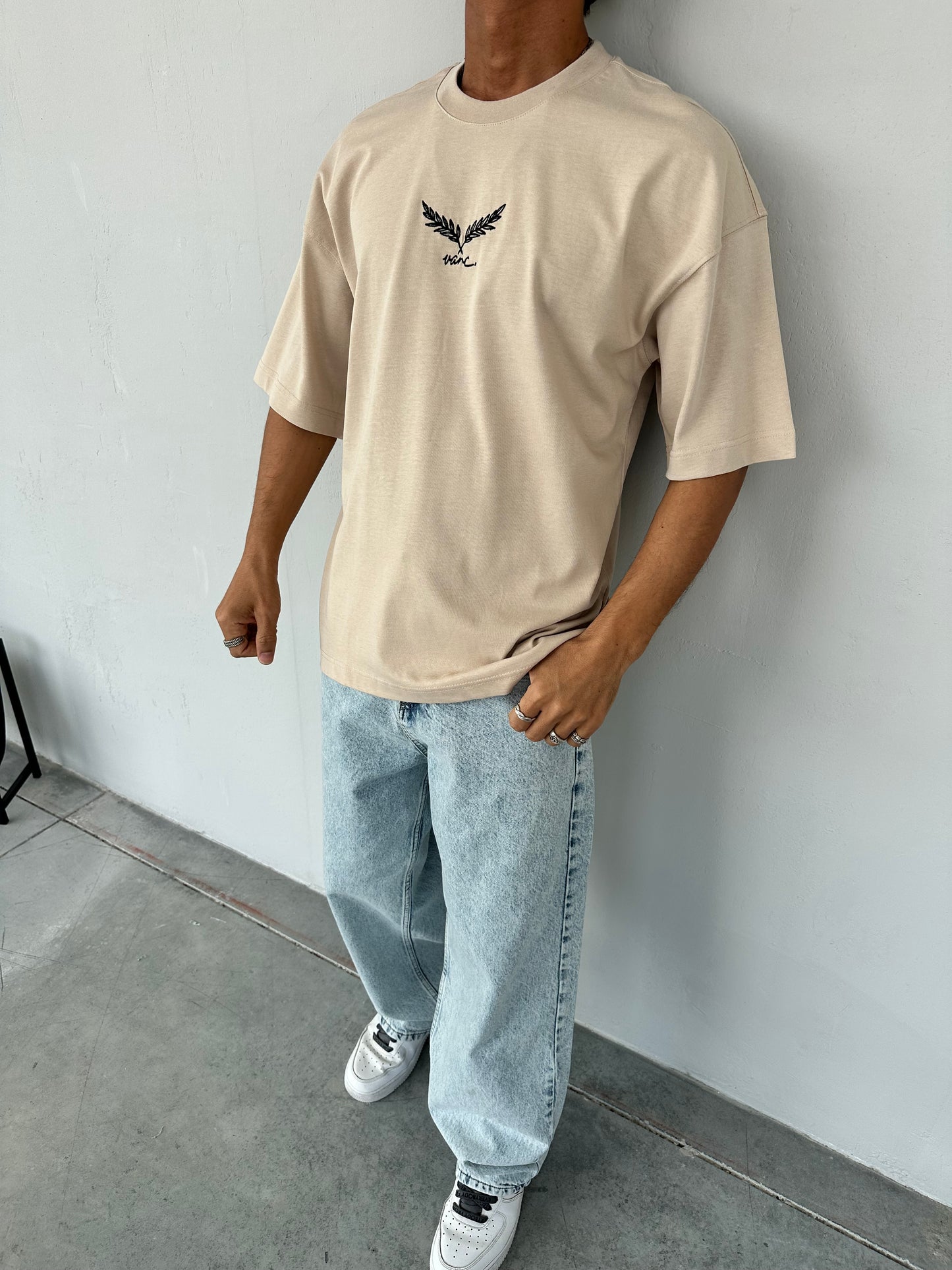 Aurelius Bej Baskılı Oversize T-Shirt
