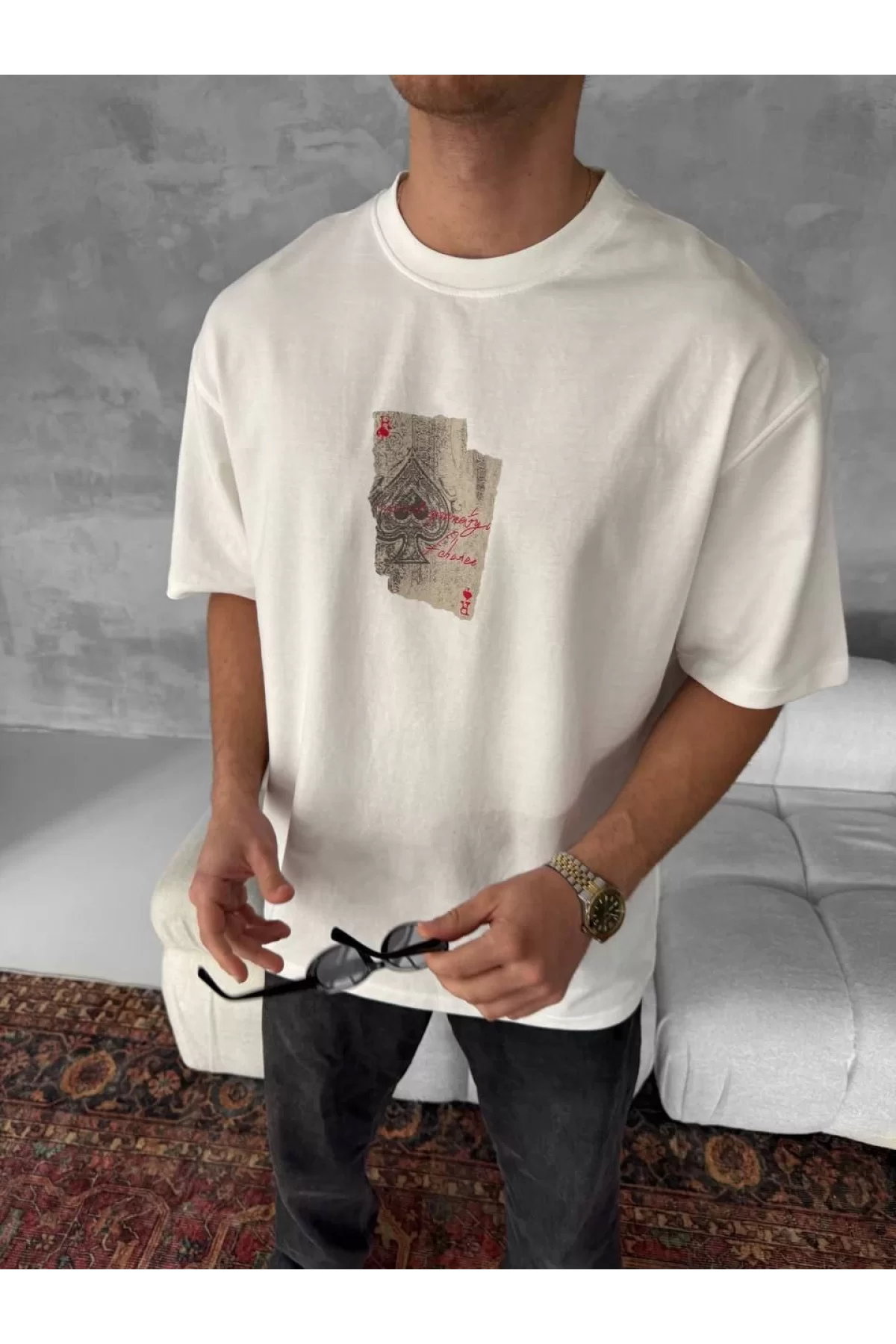 İskambil Baskılı Oversize Bisiklet Yaka T-shirt Beyaz